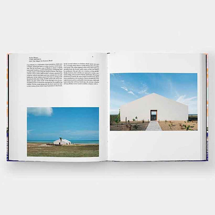 Living by the Ocean: Contemporary Houses by the Sea Book